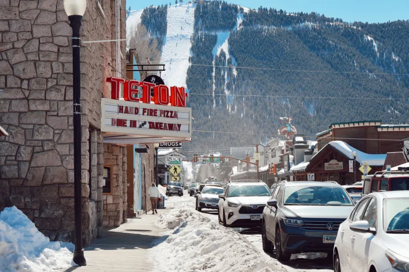 New Neighbors, Rising Rents: The Remote Work Revolution Dividing Montana's Small Towns